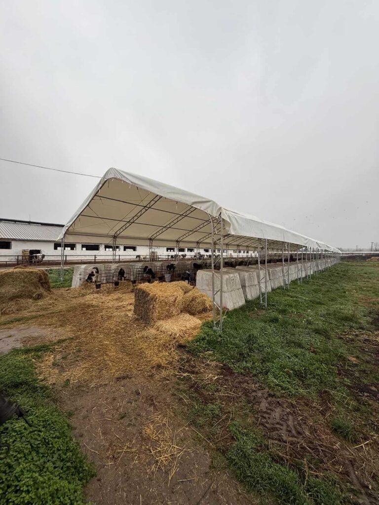Atypická hala Hagro so zrezanými bokmi – pohľad zhora